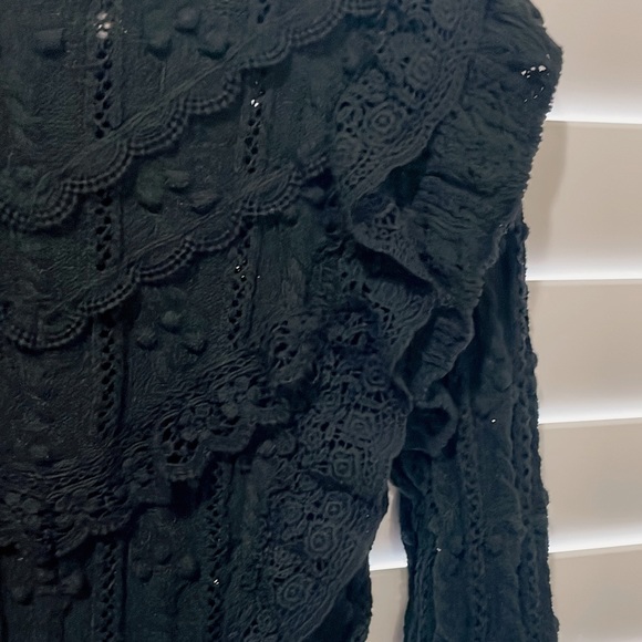 Back - Picture 2 of 3